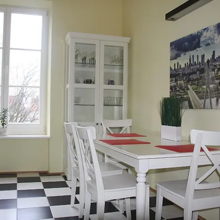 Bednarska Old Town Apartment